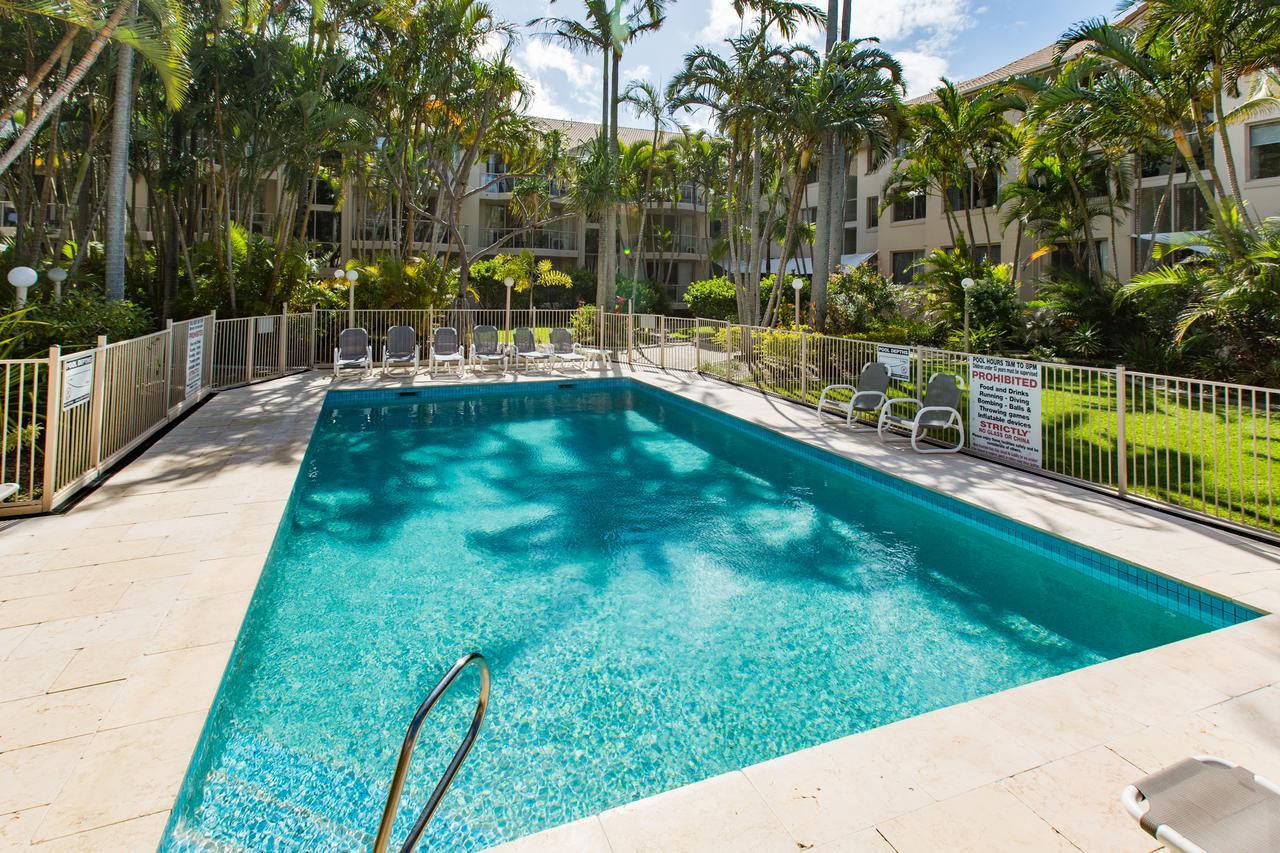 Miami Beachside Holiday Apartments Gold Coast Exterior photo